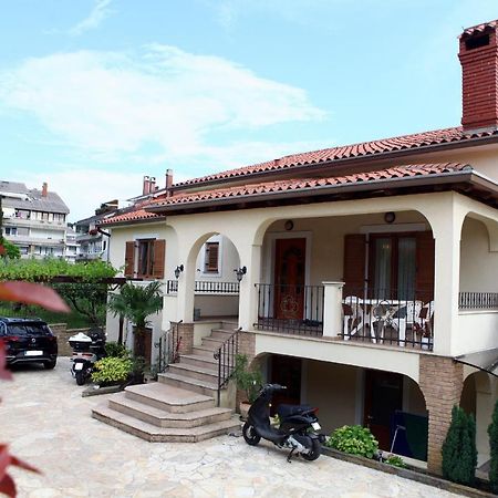 Harmony Inn Apartments Порторож Экстерьер фото