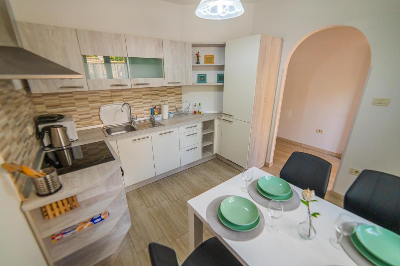 Harmony Inn Apartments Порторож Экстерьер фото