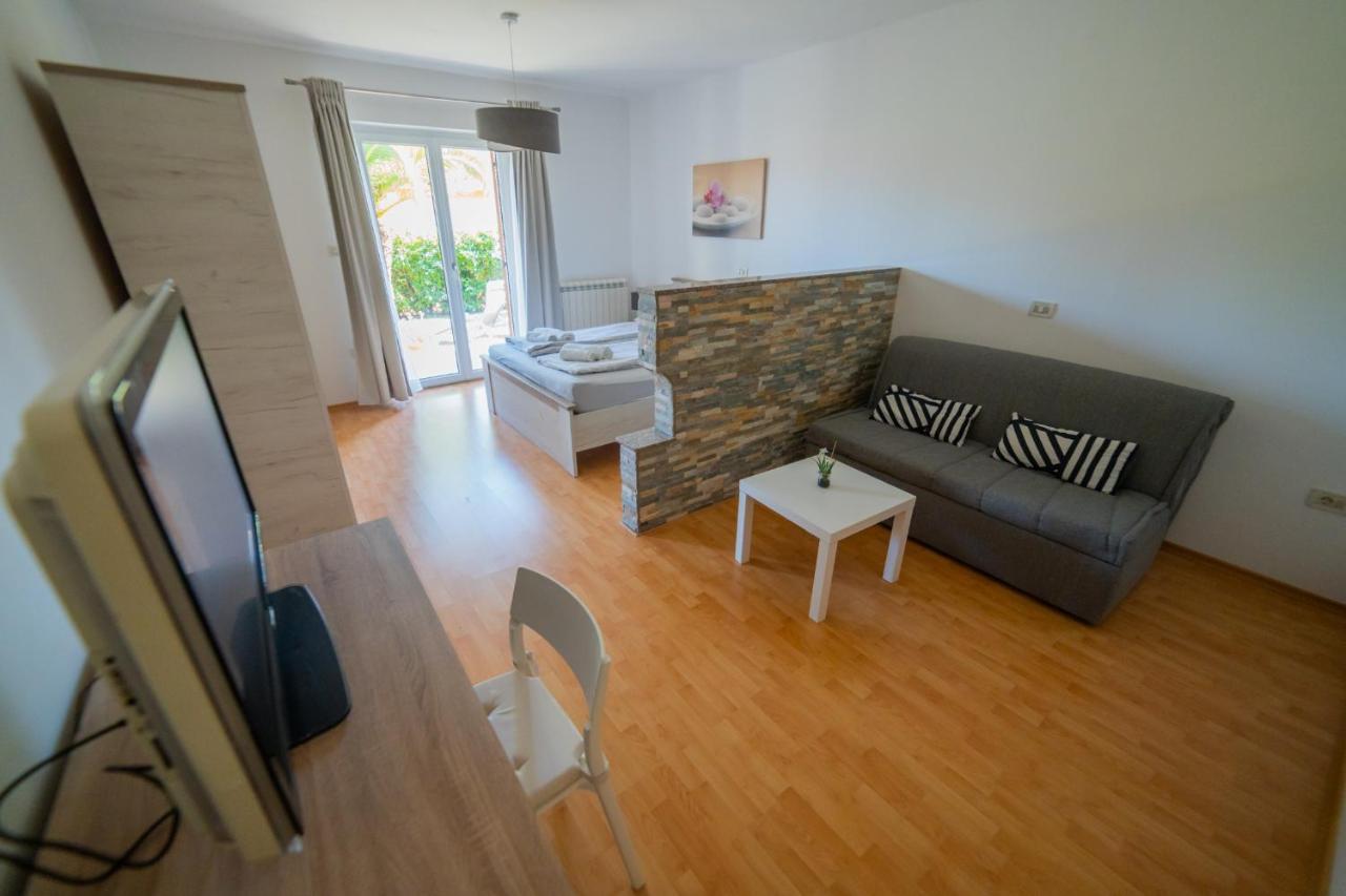 Harmony Inn Apartments Порторож Экстерьер фото