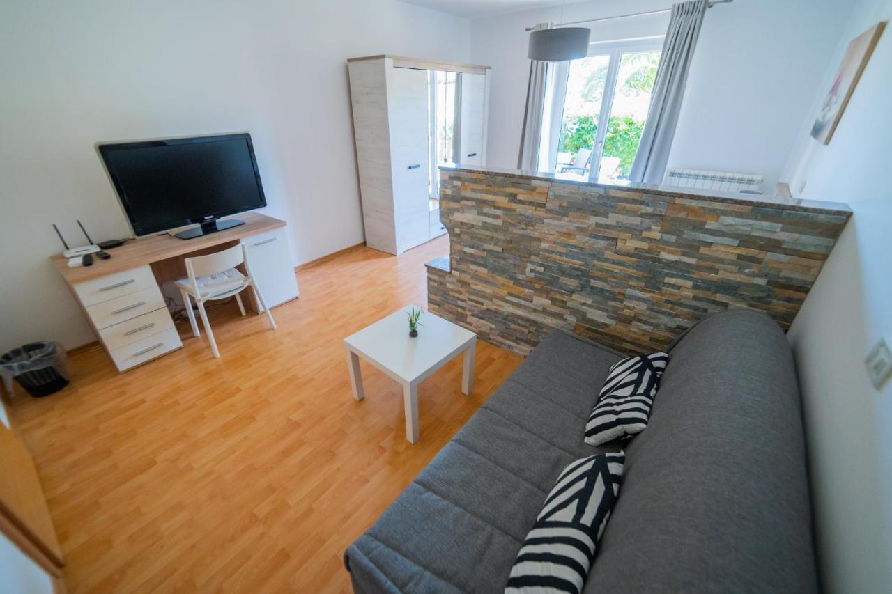 Harmony Inn Apartments Порторож Экстерьер фото