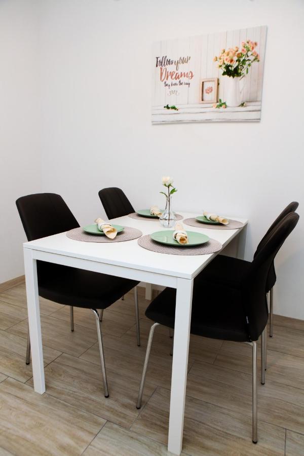 Harmony Inn Apartments Порторож Экстерьер фото