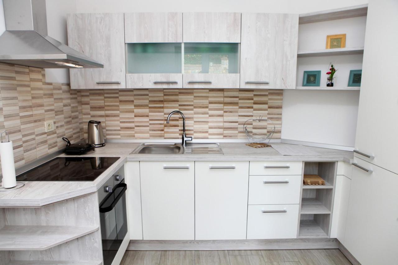 Harmony Inn Apartments Порторож Экстерьер фото